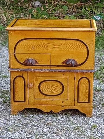Early American Antique Cottage Painted commode chest Pennsylvania pine cabinet Cover