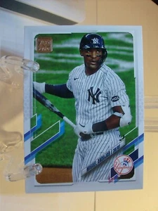 2021 Topps Baseball Card #30 Miguel Andujar (204) - Picture 1 of 2