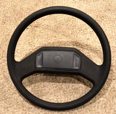 1987 1988 1989 VOLKSWAGEN VW FOX STEERING AUTHENTIC WHEEL HORN OEM Foto 1 de 4