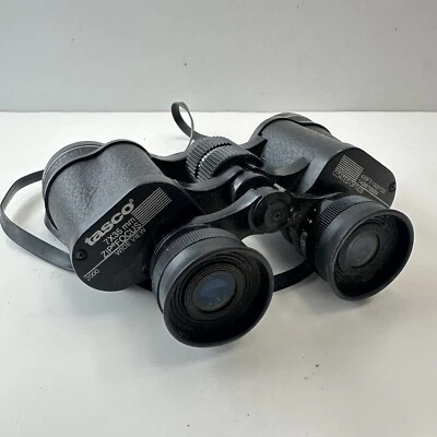 Tasco 2000 Binoculars 7 x 35mm Zip Focus 420 F/ 1000 Yds - Image 1 of 4
