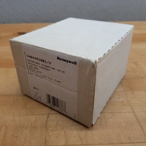 Honeywell U4044A1001 Motorized Diverting Valve, Removable Powerhead, 120V, 60Hz - Picture 1 of 6
