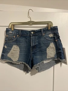 Net Women’s The Laundry Room Ripped Jean Shorts Size 30 - Picture 1 of 2