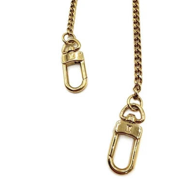 Louis Vuitton Cartera Cadena Correa Dije Oro LV Llavero Bolso Dije Solo Cadena Foto 1 de 4