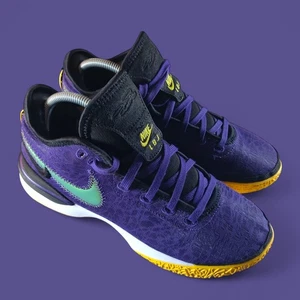 Nike Zoom LeBron NXXT Gen Lakers Men's Size 8 Shoes Sneakers Purple Yellow - Picture 1 of 9