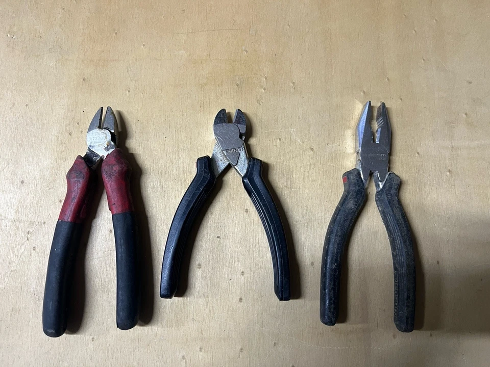 Lot de 3 Pincesanciennes FACOM black + CPE - Photo 1/1