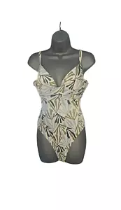 M&S COLLECTION GREEN MIX TUMMY CONTROL PRINTED SWIMSUIT - Picture 1 of 9