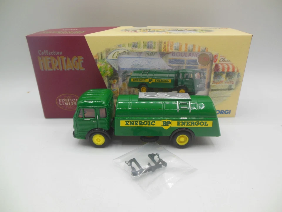 Corgi Heritage Collection 72913 Simca Avec Citerne Carrossee BP Energol 1:50 Sca - Image 1 of 4