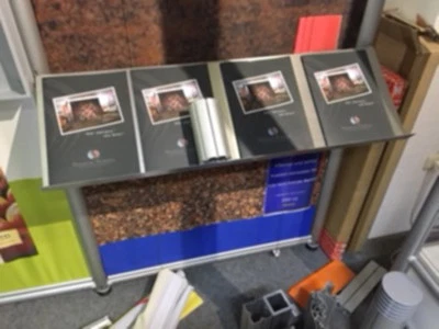 OCTANORM Octaquick Buchregal / Prospektableger Set Edelstahl Industrialdesign - Bild 1 von 3