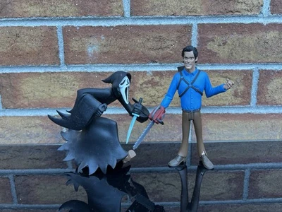 6-дюймовые экшн-фигурки NECA Toony Terrors Scream Ghostface & Ash Evil Dead ОТДЕЛЬНО - Изображение 1 из 4