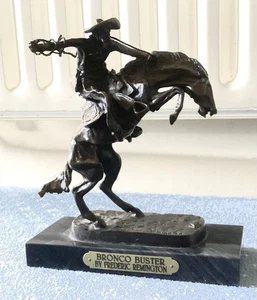 Frederic Remington Bronco Buster Bronze Cowboy Statue Signed by F REMINGTON - Picture 1 of 7