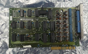 Apple III 1980 Ⓒ UNIVERSAL PARALLEL INTERFACE Card 070-0017 / 820-0045-D RARITÄT - Photo 1/8