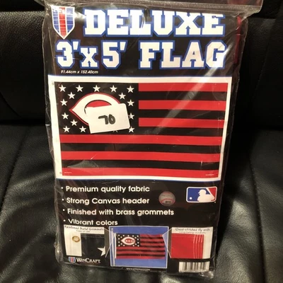 CINCINNATI REDS LOGO 3'X5' TEAM FLAG NEW WINCRAFT 👀 - Image 1 of 4