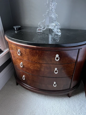 Thomasville Bogart Hancock Park Bachelors chest With Granite Top Cover