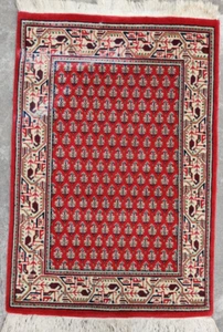 Vintage 2 x 3 Worn Small Hand Knotted Rug 100% Wool Mir Paisley 60 x 90 cm Red - Picture 1 of 24