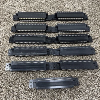 Lote de 11 conectores Nintendo NES de 72 pines COMO SE USA PARA REPUESTOS O REPARACIÓN Foto 1 de 3