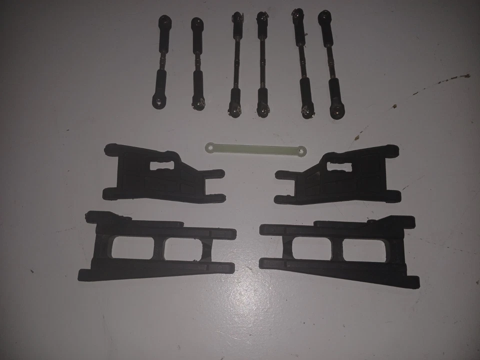 Traxxas Rustler 2wd Control Arms And Links - Image 1 of 2