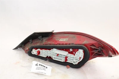 TAIL LIGHT LAMP ASSEMBLY CLA45 CLA250 14 15 16 17 18 19 Left 1419146 Foto 1 de 4