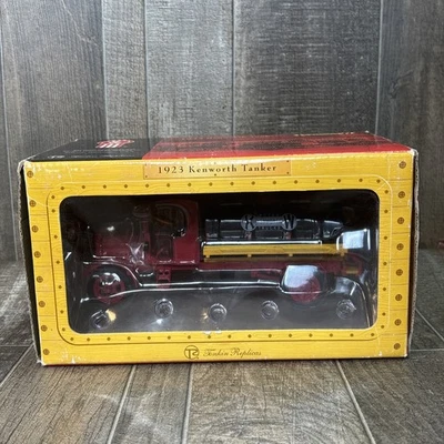 Camión cisterna fundido a presión Kenworth 1923 réplicas Tonkin escala 1:32 - nueva caja sellada  Foto 1 de 4