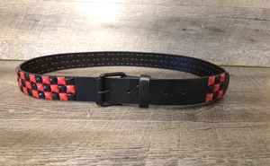 Schwarz und rot Schachbrett Nieten Gürtel - Max 38 Zoll Taille - Bild 1 von 9
