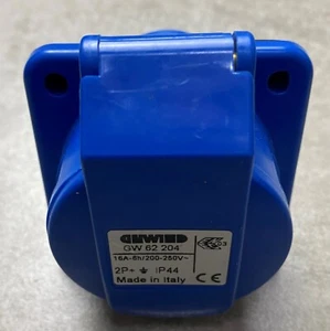 GEWISS GW62204 IP44 10 DEGREE PANEL RECEPTACLE 2P+E 16A 250V 6H - Picture 1 of 6