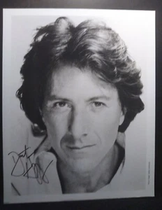 DUSTON HOFFMAN SIGNED AUTOGRAPH 8X10 BW PHOTOGRAPH LIFETIME COA. - Picture 1 of 2