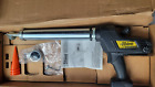 Albion 982-1 Cordless Caulk Cauling Adhesive Gun Dispenser 18V Plus Extras