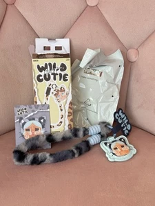 Crybaby DENIM CUTIE Wild But Cutie Telefon Charm - Zdjęcie 1 z 2