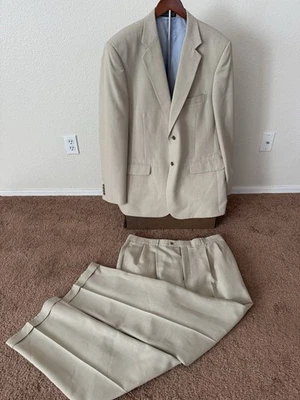 J Ferrar 2 Piece Suit Mens 44L 38x34 Beige Stone 2 Button Single Vented EUC! - Image 1 of 4