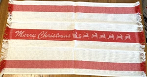 Toalla de cocina de Navidad roja y blanca Feliz Navidad Santa Shaw nueva con etiquetas - Imagen 1 de 2