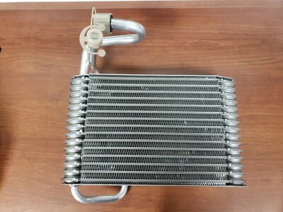 全新 1994 - 1999 年别克 Olds 庞蒂亚克空调蒸发器暖通空调 52463867 NOS — 第 1/4 张图片