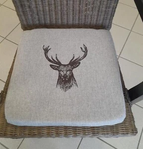 Landhaus Stuhlkissen Sitzkissen Filzoptik Hirsch grau mit Schaumstoff, 38 x 38cm - Bild 1 von 3