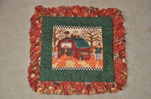 Halloween machine quilted throw pillow cover for 13"x13", ruffle to 18"x18" - Picture 1 of 3