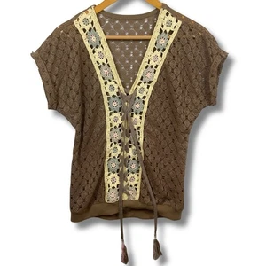 Pullover Boho Tejido Crochet Con Cordones Cuello en V Acento Floral Marrón Transparente M - Imagen 1 de 6
