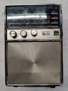 Vintage Arvin 80R35-19 Transistor Radio AM/FM Handheld - FOR PARTS - Picture 1 of 4
