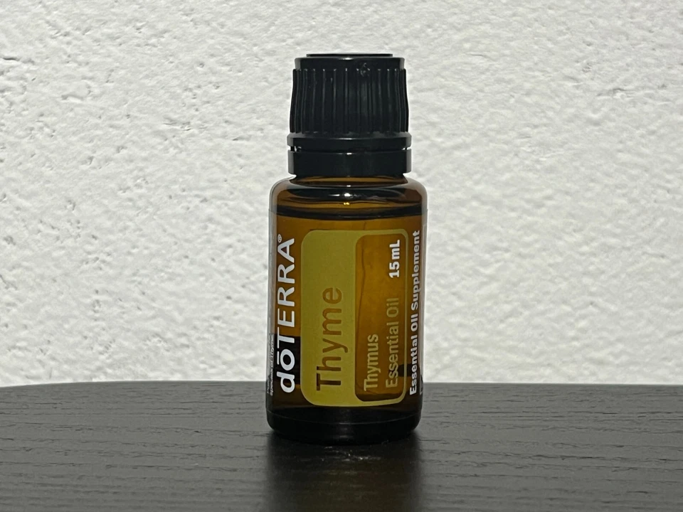 Óleo essencial de tomilho doTERRA 15 ml validade 2028 - Imagem 1 de 1