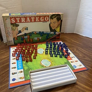 Vtg 1961 Stratego Family Board Game War Strategy 4916 100% Complete Rough Box - Picture 1 of 16