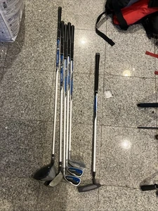 Used twice -Wilson Junior Profile JGI Complete Golf Club Set - Picture 1 of 15