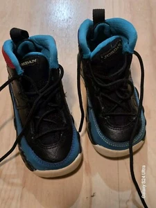 Nike Boys Air Jordan 9 ,401812 066,black Basketball Size 6C - Picture 1 of 5
