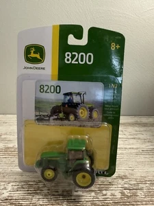 1/87 John Deere 8200 Tractor Fwa - Picture 1 of 7