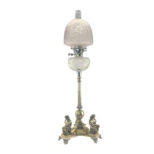 Large Complete Oil Lamp with Figurine Base - Picture 1 of 3