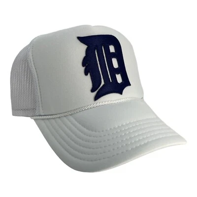 全新 DETROIT MOTOR 白色 海军蓝 帽子 5 面板 高冠 卡车司机 小背包 — 第 1/4 张图片