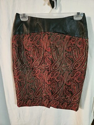 Falda de cachemira roja con cintura de cuero sintético talla 4 The Limited para mujer Foto 1 de 4