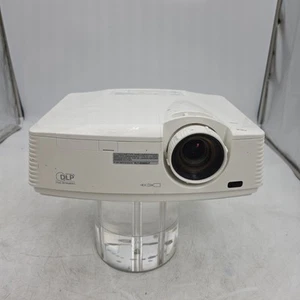 Mitsubishi Model XD600U DLP Projector Lumens 3D Lamp Hr 3636 - Picture 1 of 7