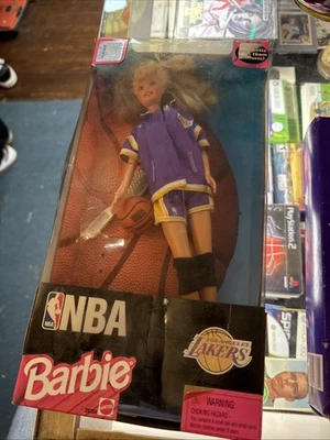 Barbie NBA  - Los Angeles Lakers - #20704 Nice! - Image 1 of 4