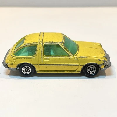 De colección Tomica Tomy AMC Pacer 1977 Raro Clásico Amarillo No. F14 escala 1/64 Foto 1 de 4