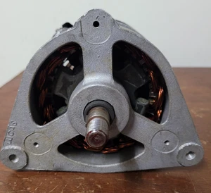 Alternador reconstruido TRIUMPH TR7 para modelos con aire acondicionado - Imagen 1 de 5