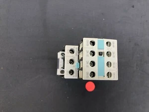SIEMENS SIRIUS 3R CONTACTOR 3ZX1012-ORT02-1AA1 24VDC 3RT1026-1B Fast Shipping - Picture 1 of 2