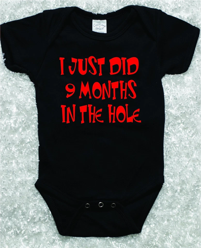 Linda Divertida Acabo de Hacer 9 Meses en el Agujero Bebé Una Pieza Mameluco Niño Camisa Foto 1 de 1