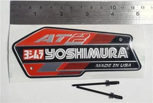 GENUINE YOSHIMURA AT2 EXHAUST RIVET ON BADGE DECAL SUZUKI HAYABUSA - Imagen 1 de 1