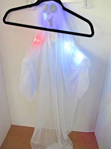  Battery Powered HANGING LIGHT UP White GHOST~Different Colors - Picture 1 of 1